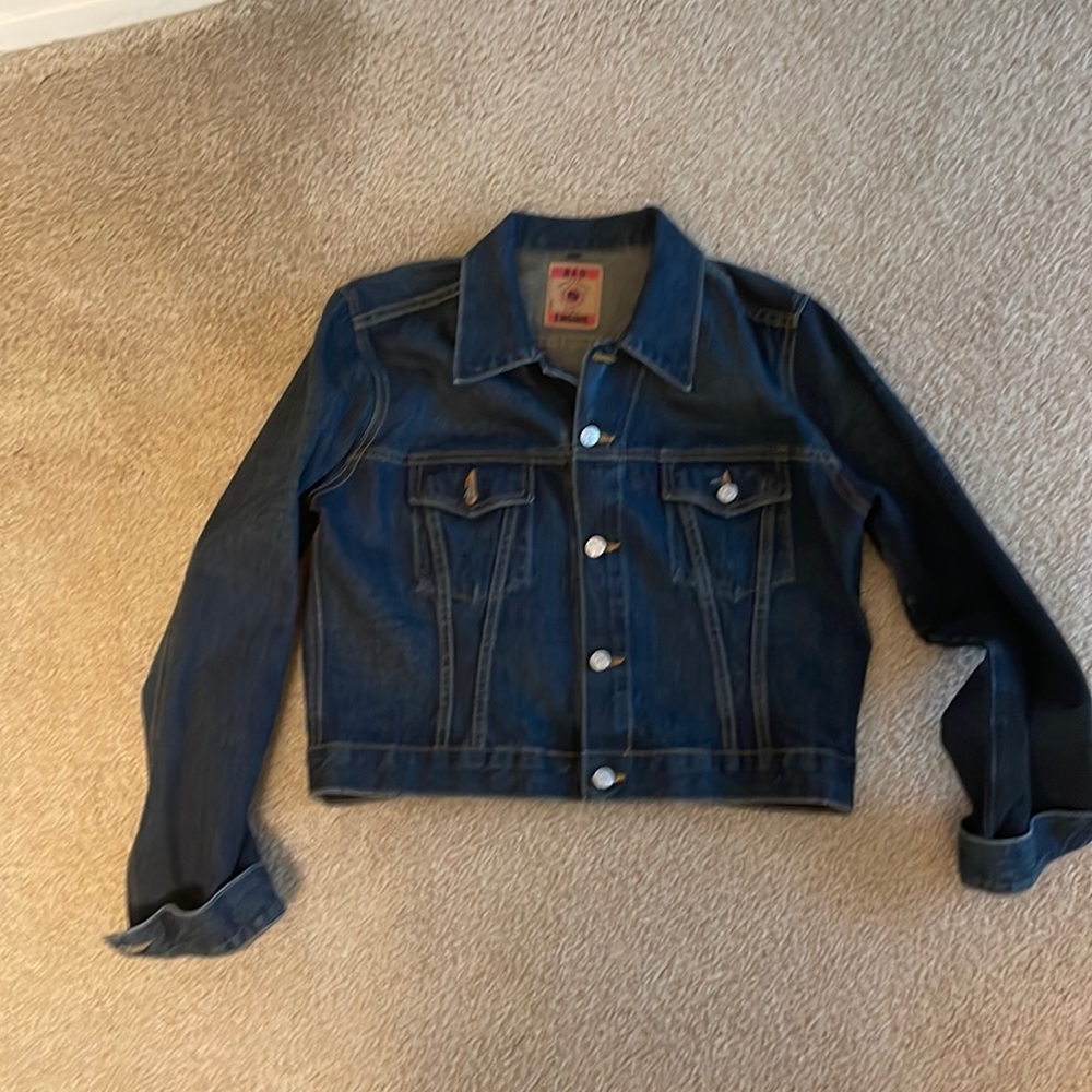 Cool cropped Jean jacket